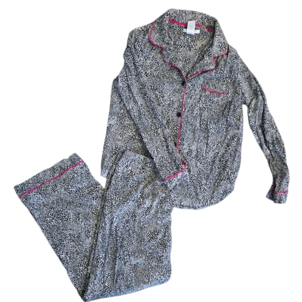 DKNY Leopard Print Pajama Size M Cozy Light Weight Jersy Animal Print